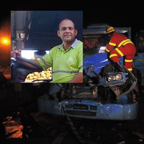Acidente entre dois caminhões na BR 101 mata motorista de Sooretama; veja vídeo