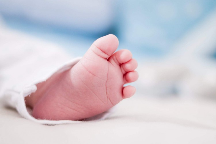 Bebê recém-nascido morre com coronavírus em Aracruz