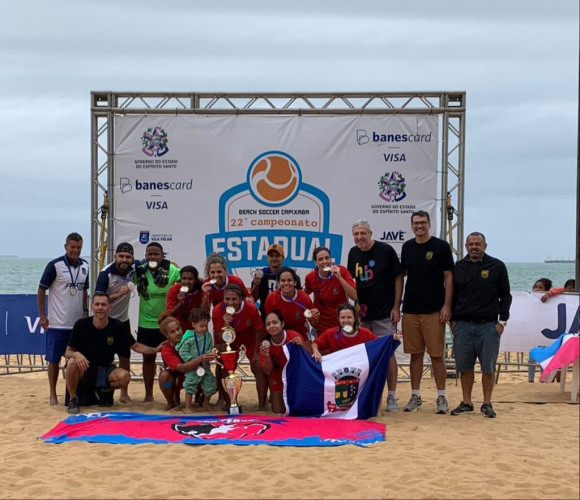 Seleção feminina de beach soccer é campeã estadual da modalidade