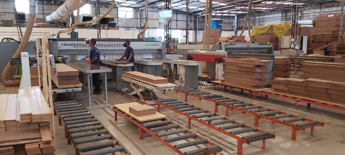 Sindimol e Senai oferecem curso de operador de máquinas para a indústria moveleira